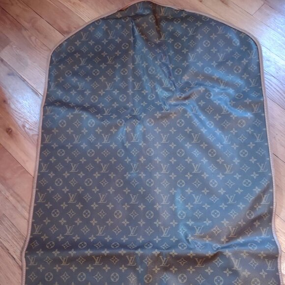 Authentic Louis Vuitton garment bag - Picture 5 of 6